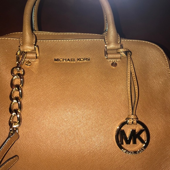 Michael Kors Handbag with crossbody strap - Picture 2 of 7